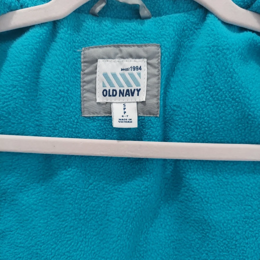 Old Navy grey Blue Lining girls vest Zipper Front Size 6/7